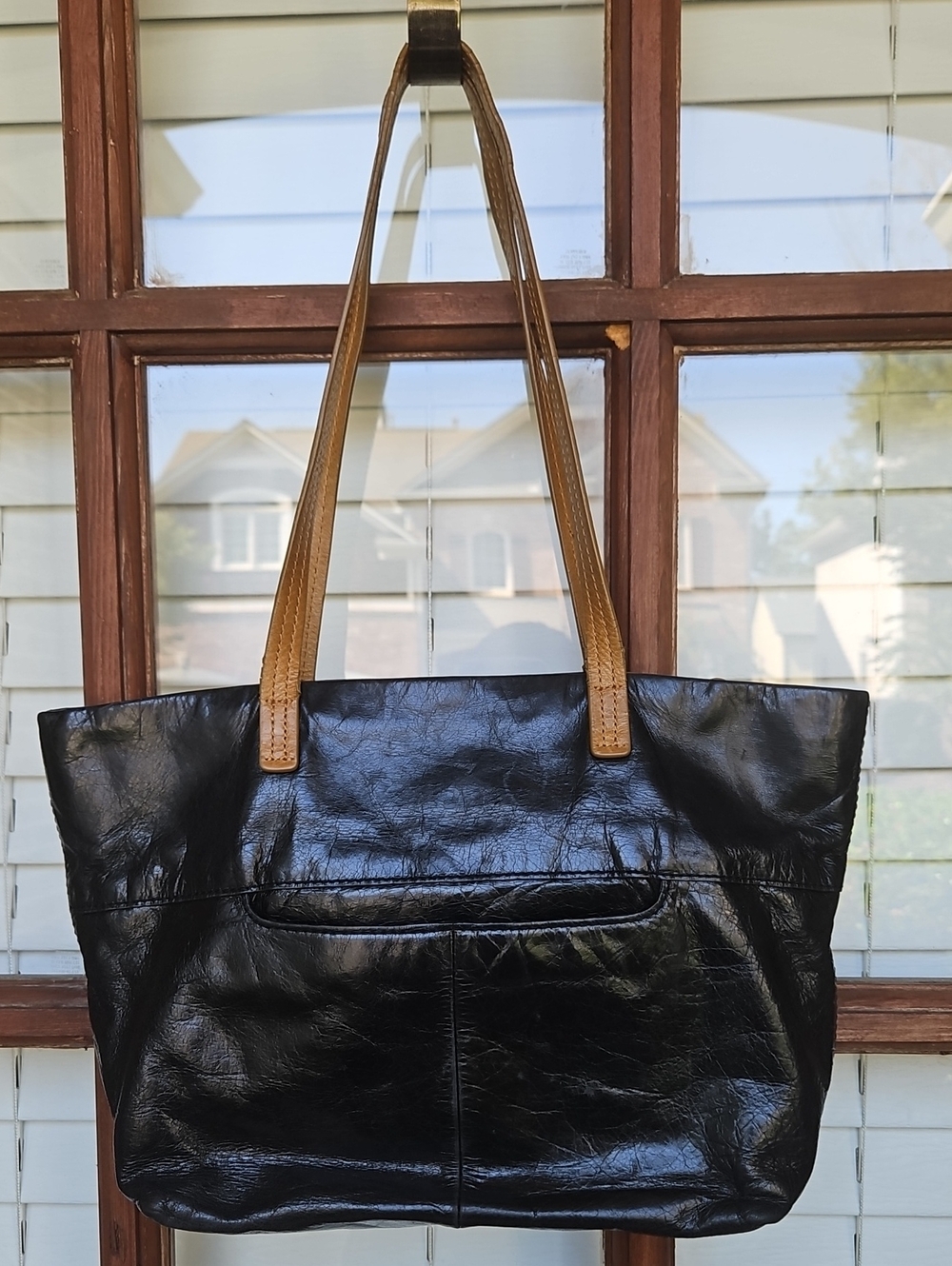 HOBO Black Soft Leather Tote Bag with Tan Handles Exterier Interior Pockets - Picture 2 of 7